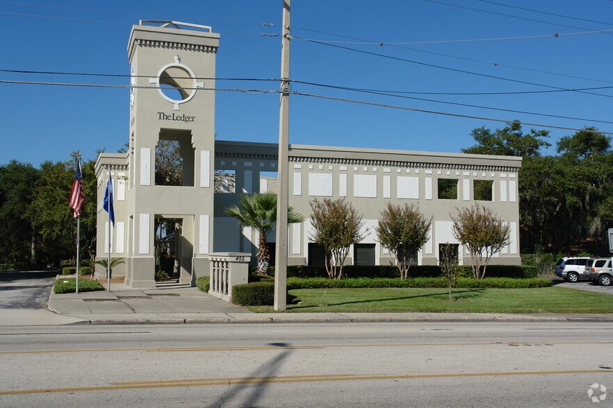 455 6th St NW, Winter Haven, FL à louer - Photo du bâtiment - Image 2 de 20