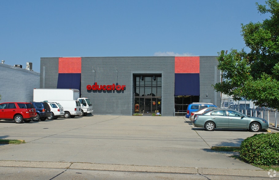 3017 Edenborn Ave, Metairie, LA for sale - Building Photo - Image 1 of 17