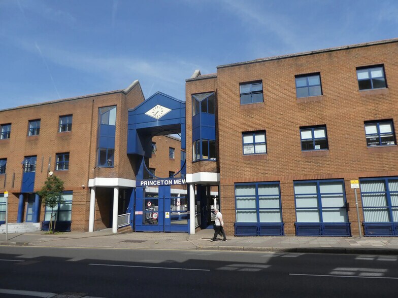 167-169 London Rd, Kingston Upon Thames à louer - Photo du bâtiment - Image 2 de 29