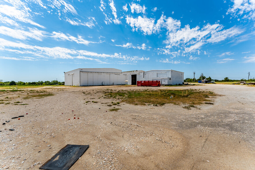 Industrial in Teague, TX for sale - Building Photo - Image 1 of 1