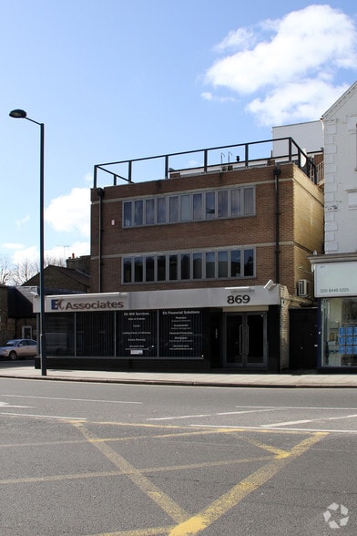 869 High Rd, London for lease - Building Photo - Image 2 of 3