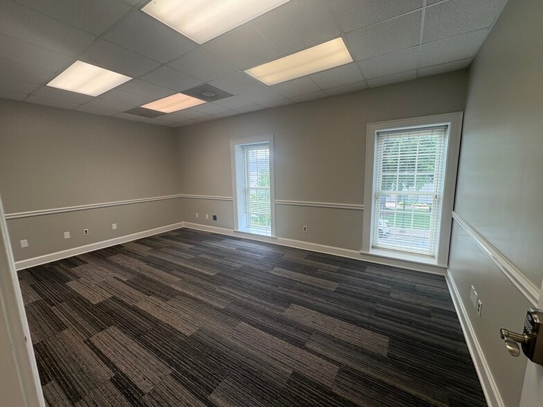 198 E Main St, Franklin, TN for lease - Building Photo - Image 2 of 6