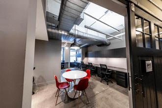 21 W 46th St, New York, NY for lease Interior Photo- Image 2 of 6