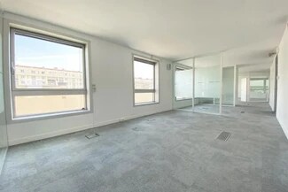 Plus de détails pour Rue Henri Martin, Boulogne-Billancourt - Bureau à louer