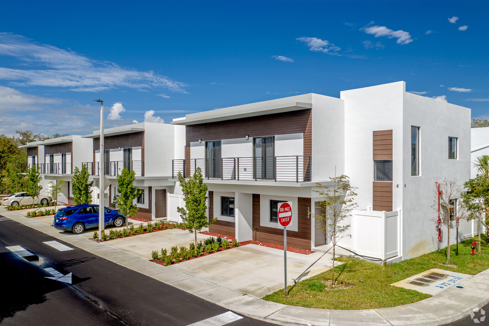 3400 NW 191st St, Miami Gardens, FL for sale Primary Photo- Image 1 of 16