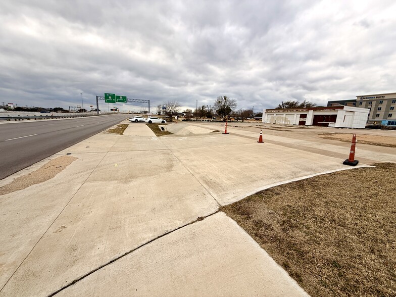 321 IH 35 N, Georgetown, TX for sale - Building Photo - Image 2 of 12