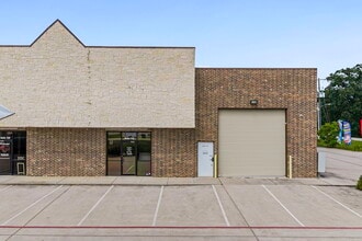 3511 N Loop 336 E, Conroe, TX à louer Photo du bâtiment- Image 1 de 1