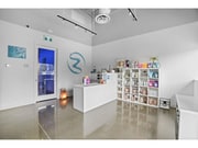 140 1828 McCallum Interior