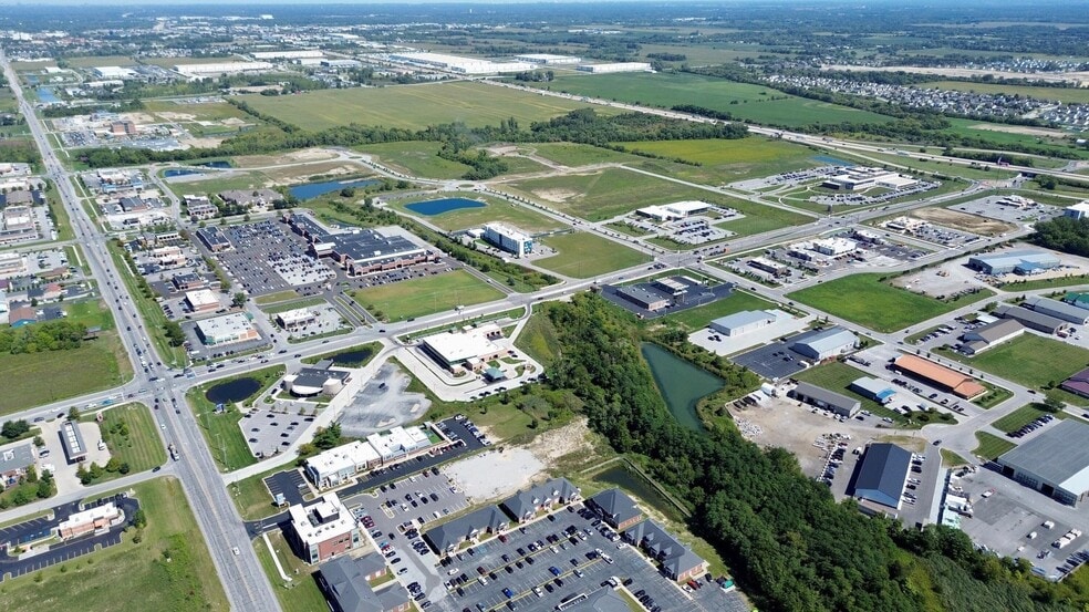 10935-11005 Delaware Pky, Crown Point, IN for sale - Building Photo - Image 3 of 7