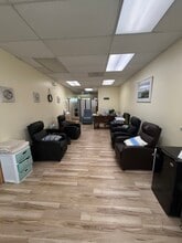 170 Flanders Rd, Niantic, CT for lease Interior Photo- Image 2 of 16