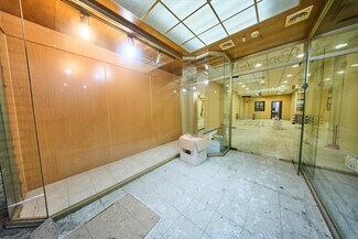 Plus de détails pour Calle Acera de Canasteros, 12, Granada - Commerce de détail à vendre