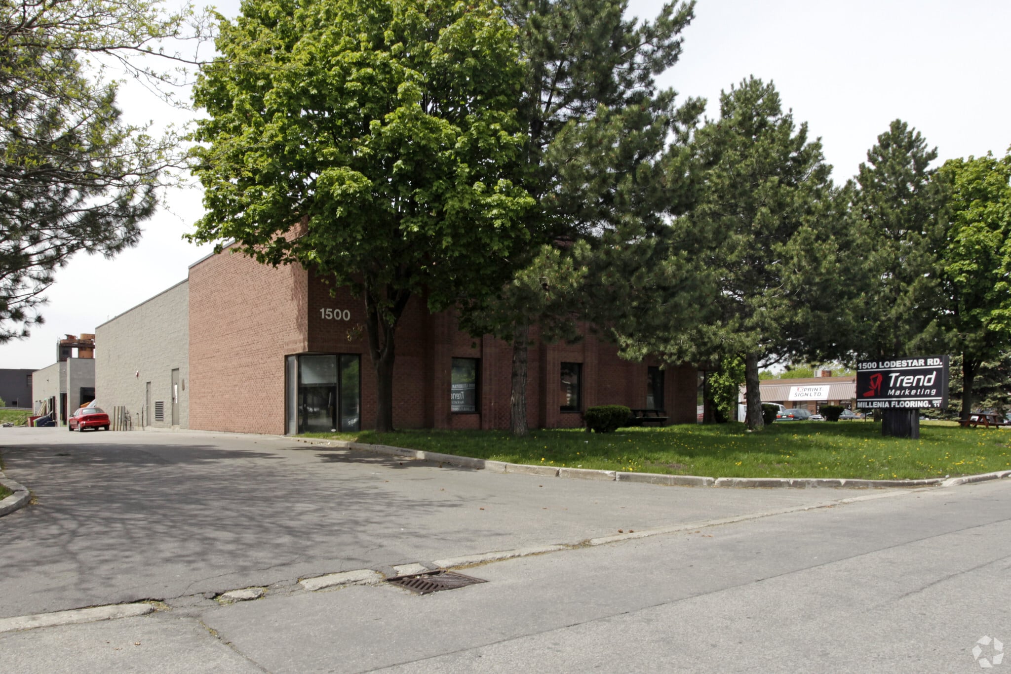 1500 Lodestar Rd, Toronto, ON for sale Primary Photo- Image 1 of 1