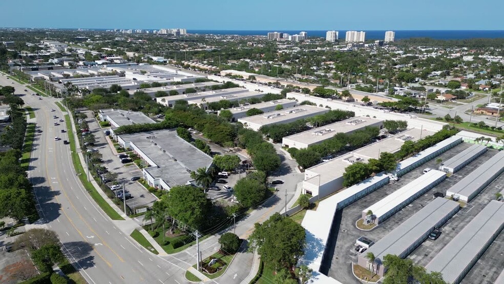 3500 NW Boca Raton Blvd, Boca Raton, FL à louer - Vidéo sur l’inscription commerciale - Image 2 de 10