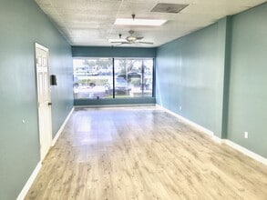 4301 W Sunrise Blvd, Plantation, FL for lease Interior Photo- Image 1 of 12