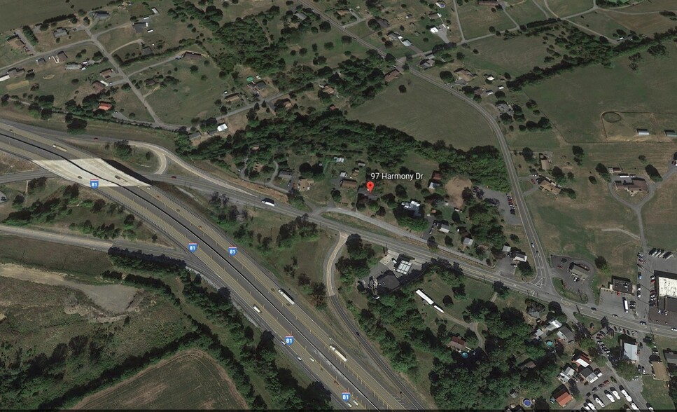 97 Harmony Dr, Falling Waters, WV à vendre - Aérien - Image 1 de 3
