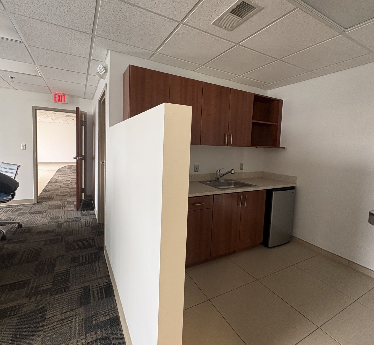 9120 W Broad St, Richmond, VA for lease Interior Photo- Image 1 of 2