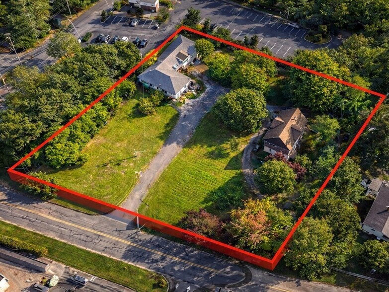 14 Shirley St, Fairhaven, MA à vendre - Photo du bâtiment - Image 2 de 12