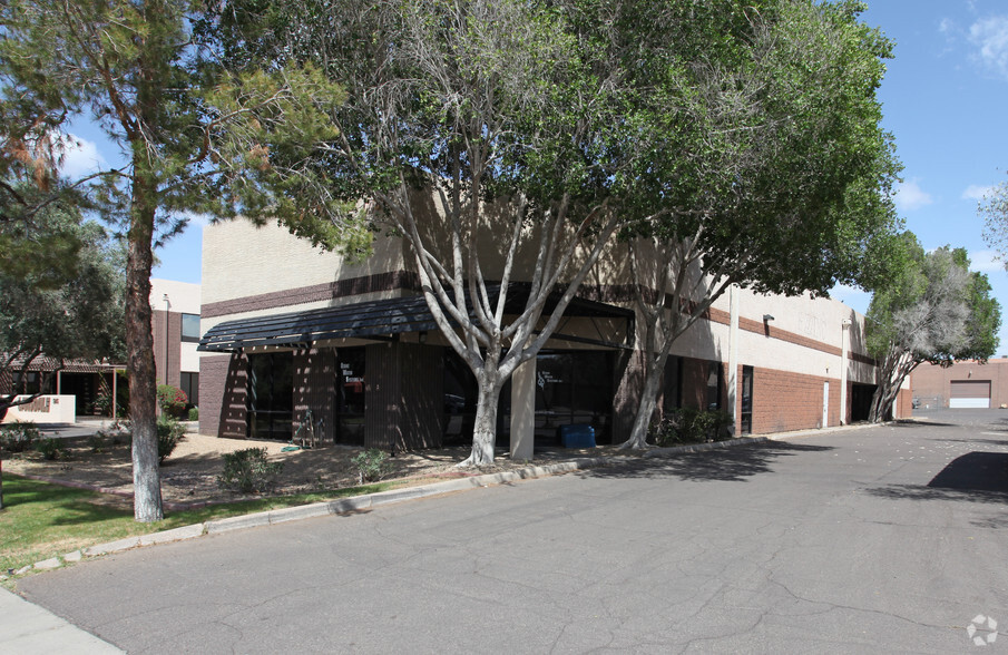 5401 S 39th St, Phoenix, AZ for lease - Building Photo - Image 3 of 3