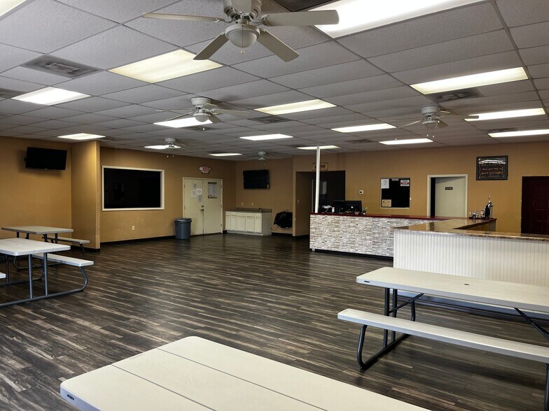 708 Chaparral St, Laredo, TX à vendre - Photo intérieure - Image 3 de 3