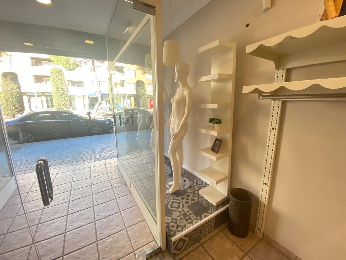 Igualada, BAR 08700 - Unité 1 -  - Photo intérieure - Image 1 of 12