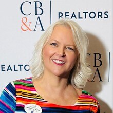 MaryAnne McFall