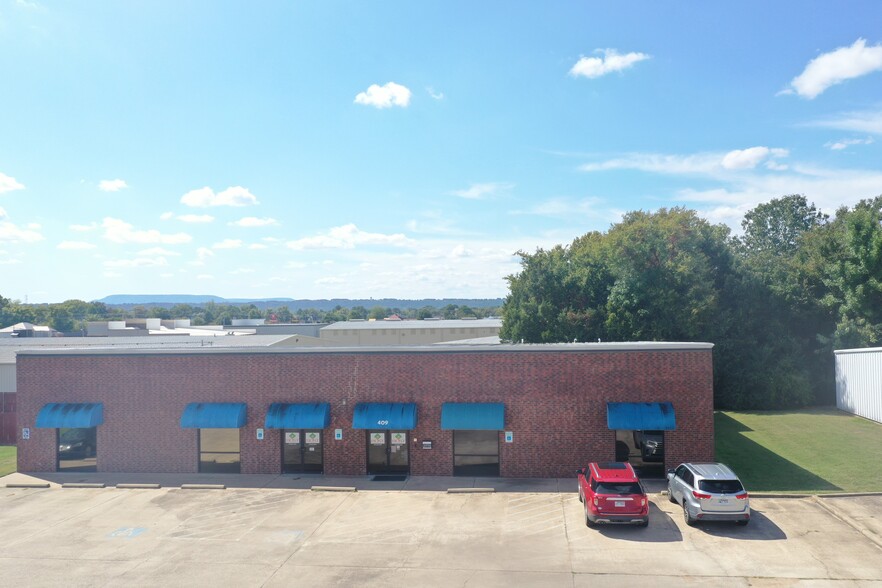 409 N Elmira Ave, Russellville, AR for sale - Building Photo - Image 3 of 25