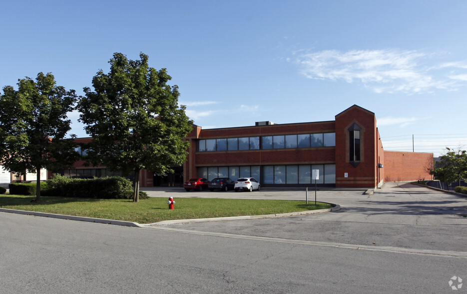 6650 Tomken Rd, Mississauga, ON for sale - Primary Photo - Image 1 of 1