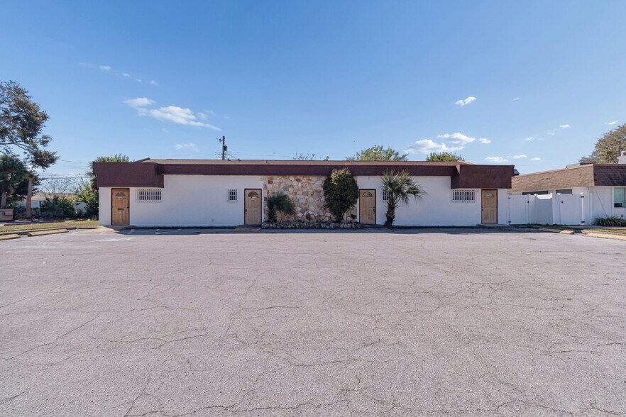 1152 62nd Ave S, Saint Petersburg, FL for sale - Primary Photo - Image 1 of 14