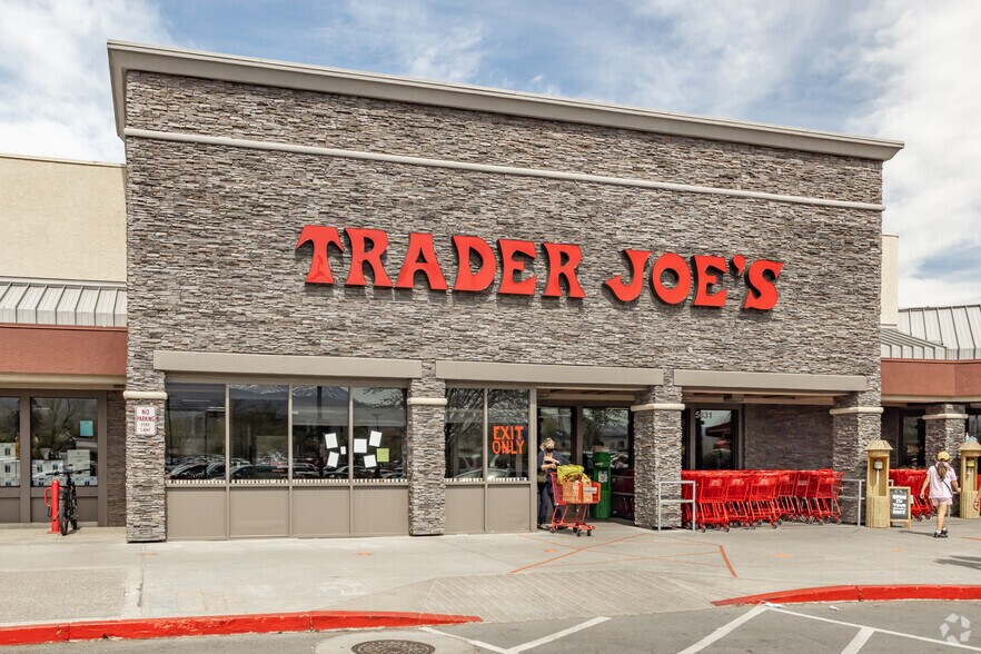 5001-5095 S Mccarran Blvd, Reno, NV à louer - Photo du bâtiment - Image 2 de 9