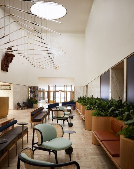 1 Rockefeller Plaza, New York, NY à louer - Hall d’entrée - Image 3 de 5