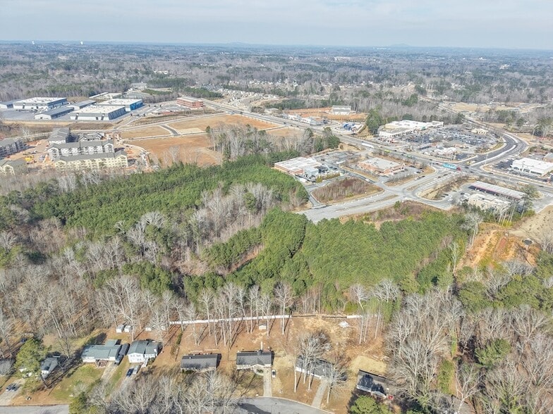 Hwy 92 & Lee Rd, Douglasville, GA à vendre - Photo du bâtiment - Image 1 de 2