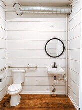 200 W Main St, Staunton, IL for lease Interior Photo- Image 2 of 6