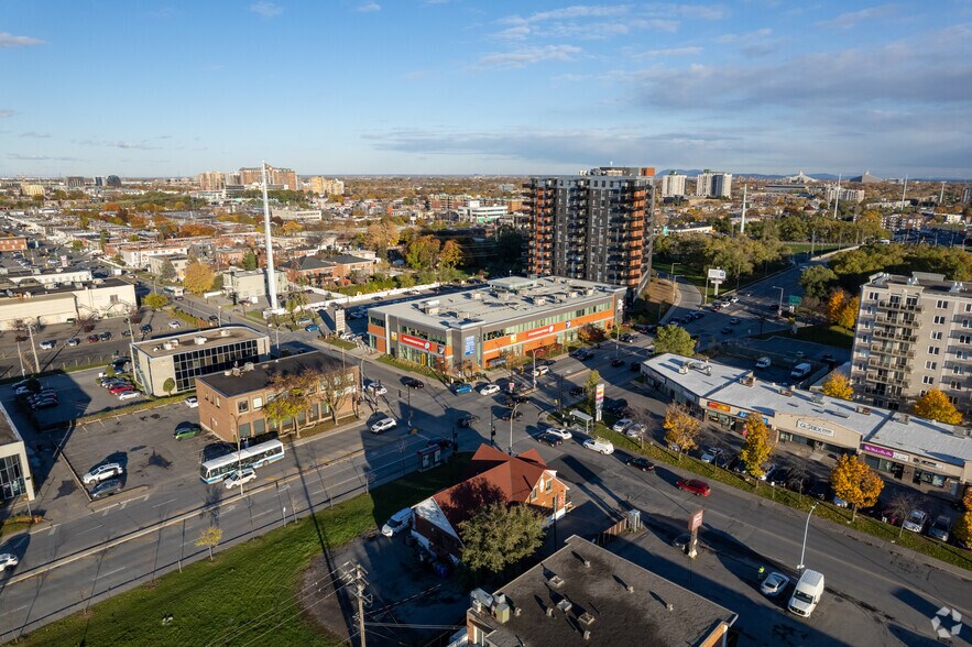 4720-4750 Rue Jarry E, Saint-leonard, QC à louer - Aérien - Image 2 de 5