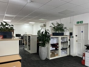 27 The Parade, Marlborough for lease Interior Photo- Image 2 of 12