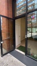 540 W 28th St, New York, NY à louer - Vidéo sur l’inscription commerciale