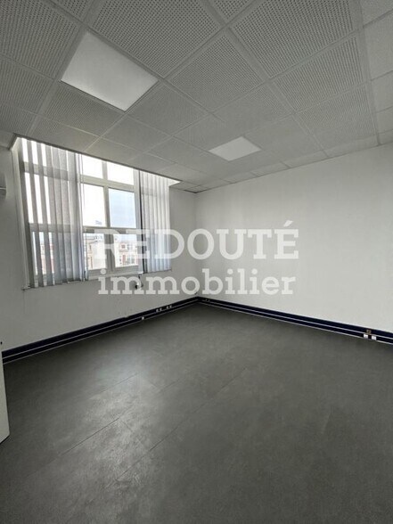 Office in Bétheny for sale - Interior Photo - Image 3 of 10