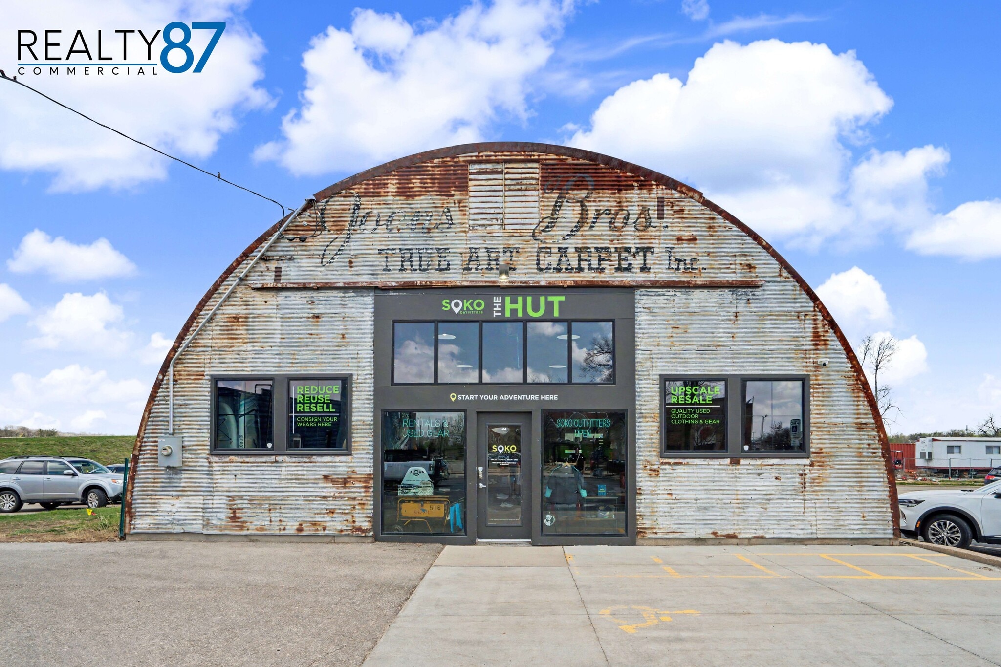 44 17th Ave SW, Cedar Rapids, IA for lease Primary Photo- Image 1 of 20