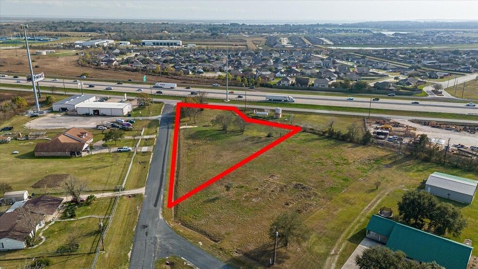 8411 Meadowlark dr, Baytown, TX for sale - Aerial - Image 2 of 8