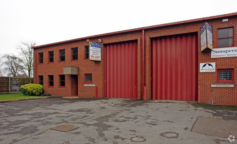 Albany Park, Camberley for lease - Building Photo - Image 3 of 7