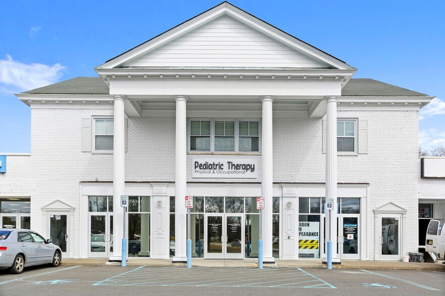 148-164 E Route 59, Nanuet, NY for lease - Building Photo - Image 2 of 18