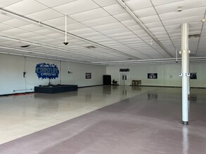 1230 Peach Orchard Rd, Sumter, SC for lease Interior Photo- Image 2 of 7