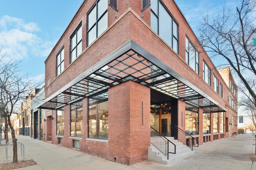 1200 W Lake St, Chicago, IL à louer - Photo du bâtiment - Image 2 de 6