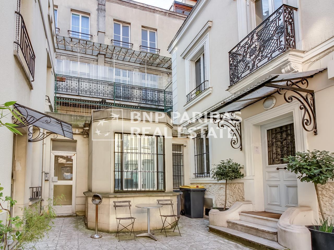14 Bis Rue Victor Méric, Clichy à louer Photo du bâtiment- Image 1 de 16