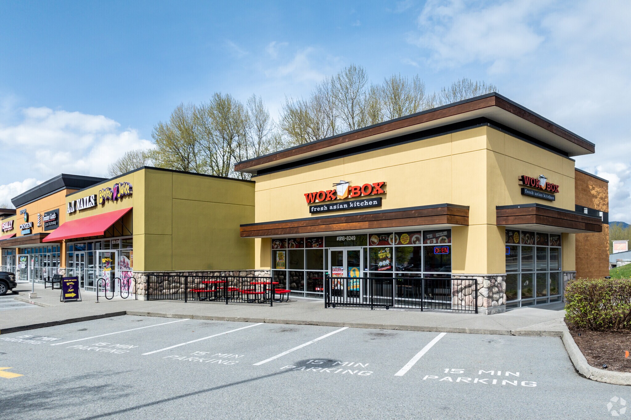 8249 Eagle Landing Pky, Chilliwack, BC for sale Primary Photo- Image 1 of 1