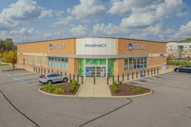 More details for 13554 Carrollton Blvd, Carrollton, VA - Retail for Lease