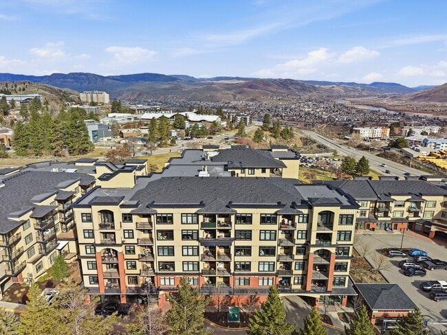 More details for 765 McGill Rd, Kamloops, BC - Office for Sale