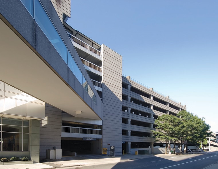 128 S Tryon St, Charlotte, NC for lease - Building Photo - Image 2 of 44