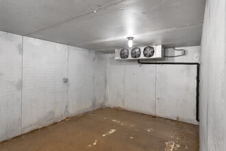 4440-4460 Spring Valley Rd, Dallas, TX for lease Interior Photo- Image 1 of 8