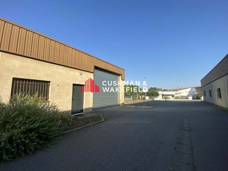 Flex dans Colomiers à louer - Photo du bâtiment - Image 1 de 5