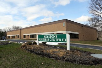 Plus de détails pour 2522 Pearl Buck Rd, Bristol, PA - Local d'activités à louer